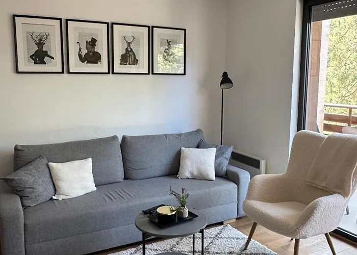 Panorama Lux U Pekovic S6-13 I S5-7